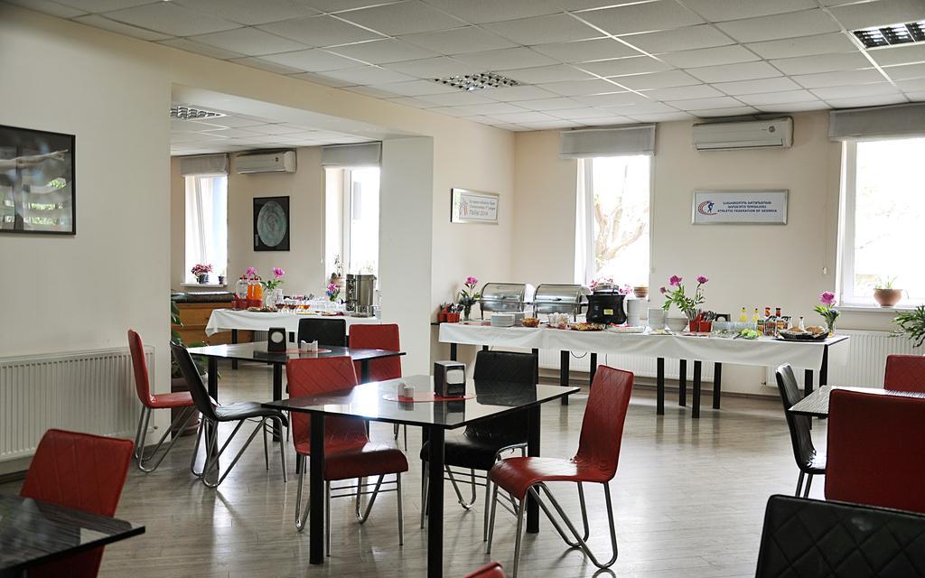 Athletics Hotel Tbilisi Zewnętrze zdjęcie